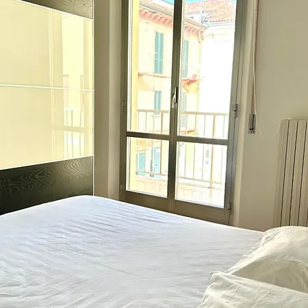 Trilocale Centro Fronte Mare - M223 *